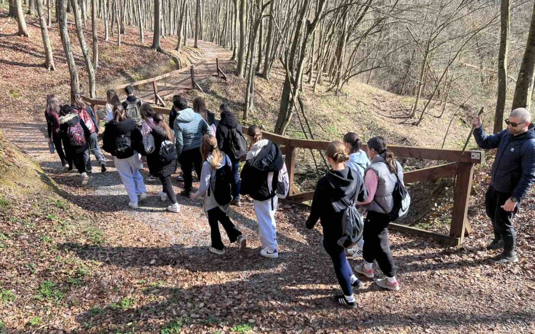 B1 aktivnost Mladi istraživači